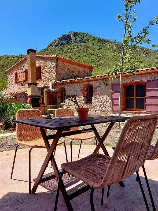 منزل الضيف Begues  في Corral D'En Romagosa